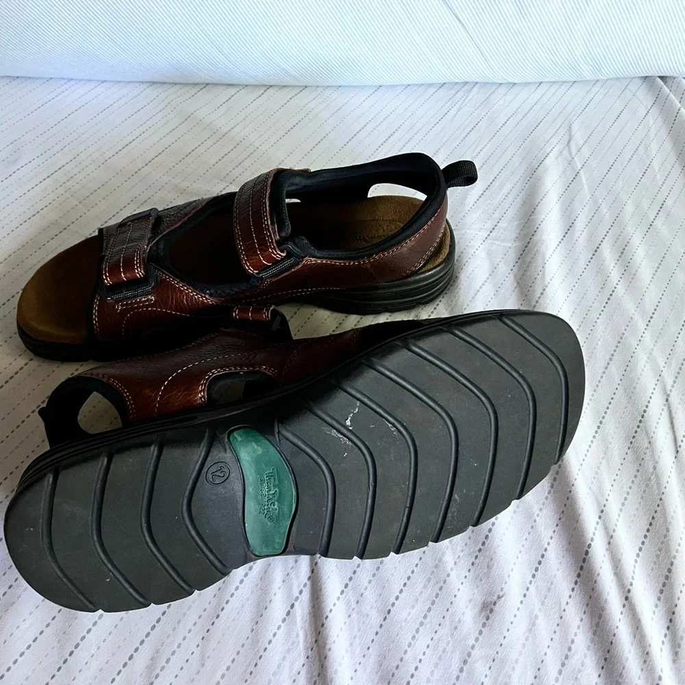 Thom McAn size 12 sandals - Picture 4 of 6